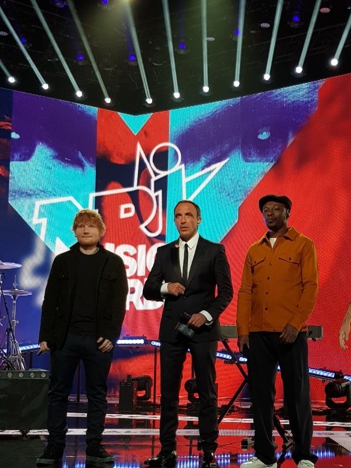 Chauffeur de Salle NRJ Music Awards samedi 4 novembre 2017 sur TF1 avec Mc Solaar, Nikos Aliagas et Ed Sheeran 