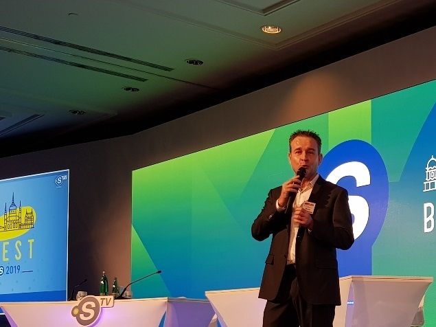 Animateur événementiel Congrès Point S à Budapest jeudi 11 janvier 